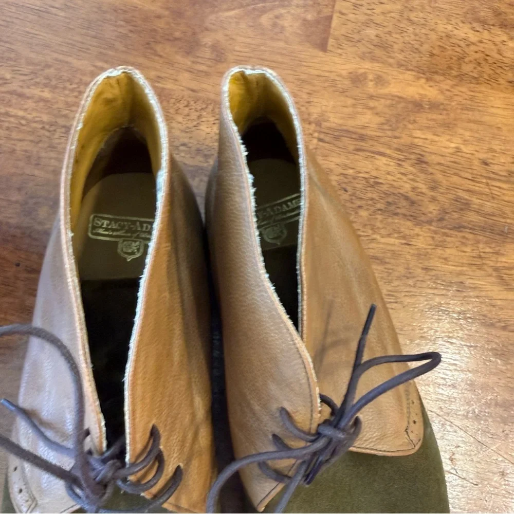 Stacy Adams Madison II Chukka Boots tan olive size 10.5 D brown leather suede